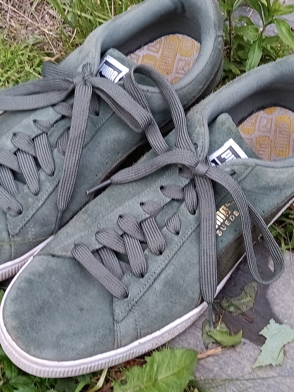 Puma Moss Green Suede Low-Top Sneakers with White Sole